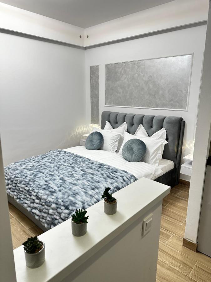 Luxury Studio 7 Roşu 外观 照片